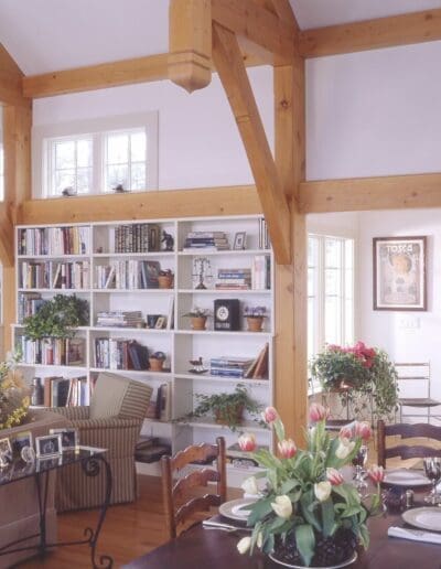New London, NH (4231) dining room and front door