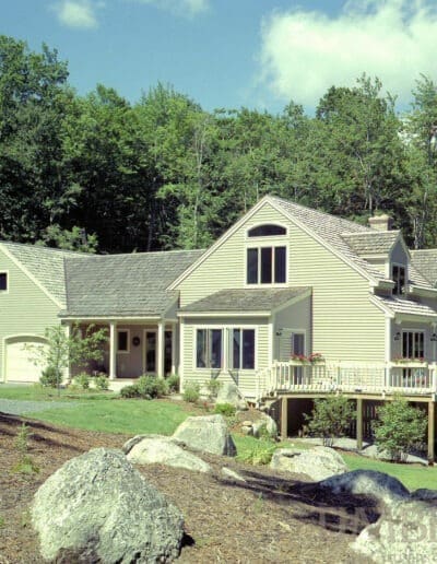Lake Shore, NH (4226) exterior view