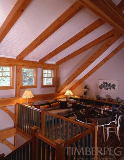 Sunapee, NH (4747) loft view