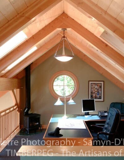 Winnipesaukee, NH (5123) loft office