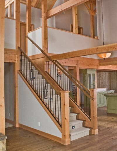 Sunburst Retreat, OR (6154/T00065) stairs to second level